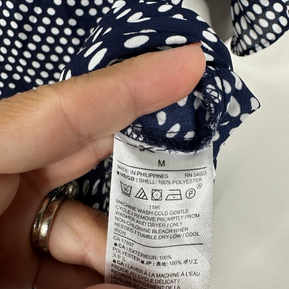 2/$30 Banana Republic Flutter Short Sleeve V-Neck Blouse Spot Dot Print #A1380 - Picture 7 of 8
